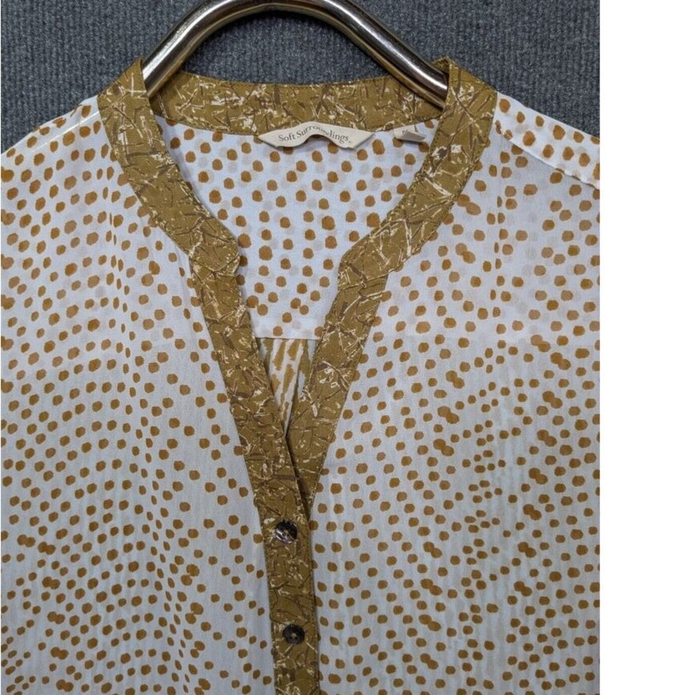 Women's Gold Patterned Button-Up Top - image 2